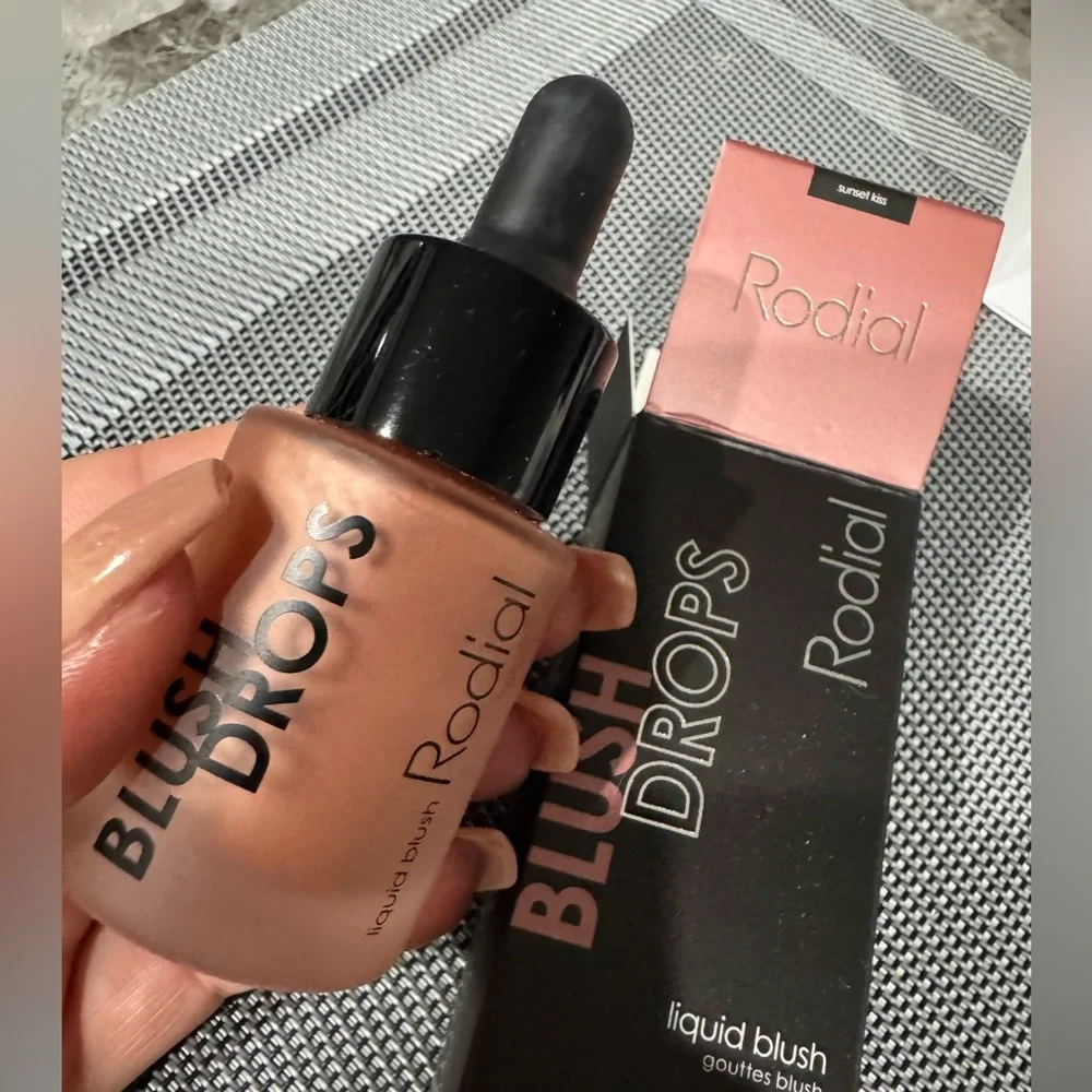 Rodial Blush Drops - sunset kiss